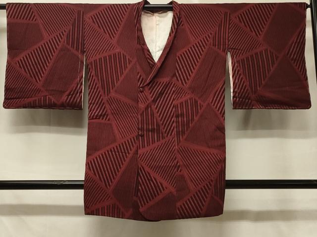 平和屋着物＃和装コート　幾何学文様　正絹　逸品　未使用　CABD7986in