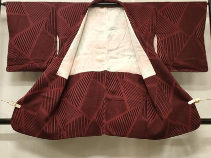 平和屋着物＃和装コート　幾何学文様　正絹　逸品　未使用　CABD7986in