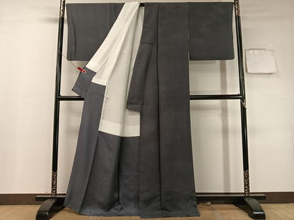 平和屋着物●上質な色無地　青海波吉祥地紋　藍鉄色　正絹　逸品　CABD8019vp