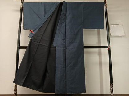 平和屋着物●男性　本場大島紬　アンサンブル　160亀甲　総詰め　正絹　逸品　未使用　CABD8036vp