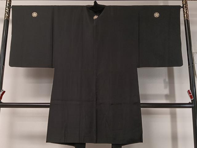 平和屋着物●男性　黒紋付・羽織セット　正絹　逸品　CABD8039vp