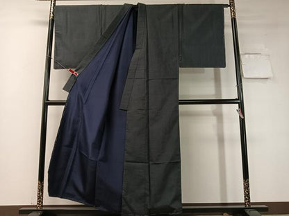 平和屋着物●男性　本場大島紬　アンサンブル　80亀甲　総詰め　正絹　逸品　未使用　CABD8053vp