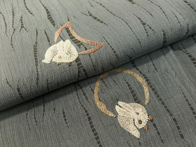 平和屋着物●中国人間国宝　将雪英　中国三大刺繍　相良刺繍　紬　杢目絞り　月兎　金糸　ロング丈　正絹　逸品　CABD8059vp