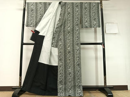 平和屋着物●小紋　鳳凰更紗間道　洗える着物　CABD8083vp