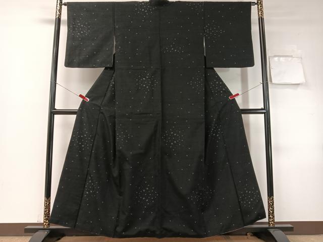 平和屋着物●結城紬　100亀甲　飛び亀甲柄　黒地　正絹　逸品　CABD8090vp