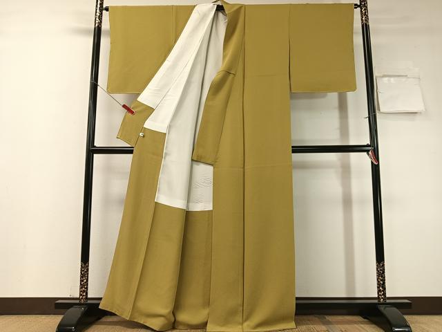 平和屋着物●上質な色無地　堅牢草木染　平安の調べ　青朽葉色　反端付き　正絹　逸品　未使用　CABD8102vp