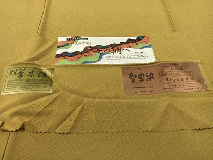 平和屋着物●上質な色無地　堅牢草木染　平安の調べ　青朽葉色　反端付き　正絹　逸品　未使用　CABD8102vp