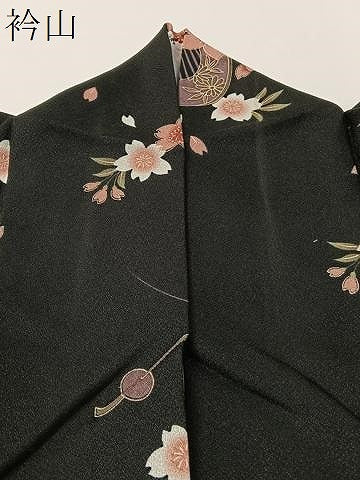 平和屋着物●小紋　簪　櫛　舞桜　黒地　洗える着物　CABD8124vp