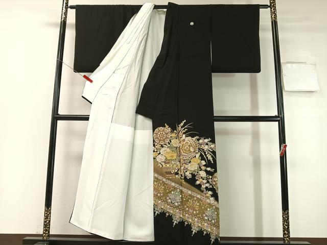 平和屋着物●豪華黒留袖　刺繍　正倉院鳳凰更紗　暈し染め　金彩　正絹　逸品　CABD8150vp