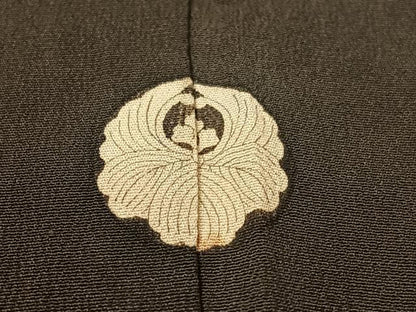 平和屋本店●アンティーク　大正ロマン　振袖　駒刺繍　霞几帳花文　黒地　金彩　正絹　逸品　CABD8174vp