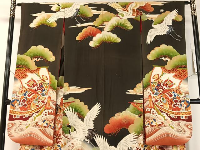 平和屋本店●アンティーク　大正ロマン　振袖　駒刺繍　飛鶴宝船浜松文　暈し染め　黒地　金彩　正絹　逸品　CABD8175vp