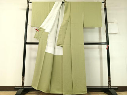 平和屋着物●上質な色無地　菊花地紋　若芽色　松坂屋扱い　正絹　逸品　CABD8192vp