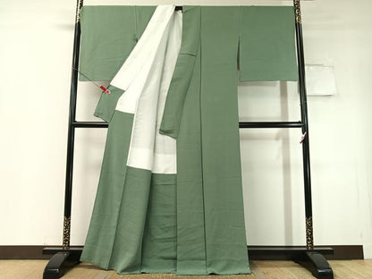平和屋着物●上質な色無地　千草色　正絹　逸品　CABD8194vp