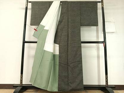 平和屋着物●結城紬　80亀甲　草花文　正絹　逸品　CABD8199vp