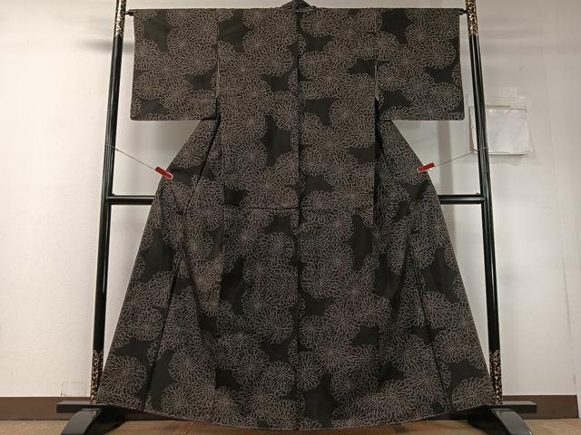 平和屋着物●本場大島紬　7マルキ　菊尽くし　正絹　逸品　未使用　CABD8211vp