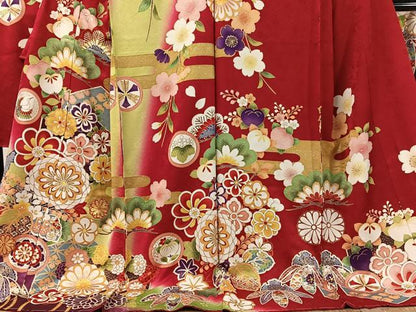 平和屋着物●豪華振袖　型染め京友禅　駒刺繍　松竹梅花文　暈し染め　金彩　上代38万　仮絵羽　逸品　未使用　CABD8220vp