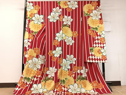 平和屋着物●豪華振袖　駒刺繍　舞花間道　金彩　仮絵羽　逸品　未使用　CABD8221vp
