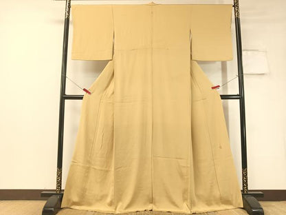 平和屋着物●松尾光琳監修　色無地　薄香色　鬼しぼ縮緬　健勝苑扱い　正絹　逸品　CABD8319vp