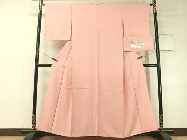 平和屋着物●国際的オートクチュールデザイナー 君島一郎 KIMIJIMA 色無地 寿光織 紋意匠 紅梅色 反端付き 正絹 逸品 未使用 CABD8340vp