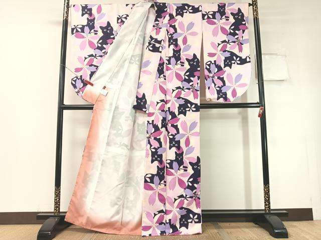平和屋着物●小振袖　黒猫　舞桜　洗える着物　未使用　CABD8341vp 平和屋着物○小振袖 黒猫 舞桜 洗える着物 未使用 CABD8341vp