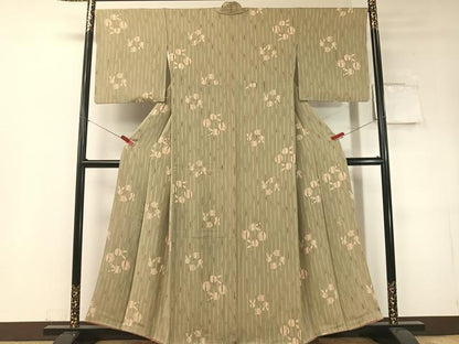 平和屋着物●人形作家・ホリヒロシ　小紋　兎　竹並び　鬼しぼ縮緬　正絹　逸品　CABD8344vp