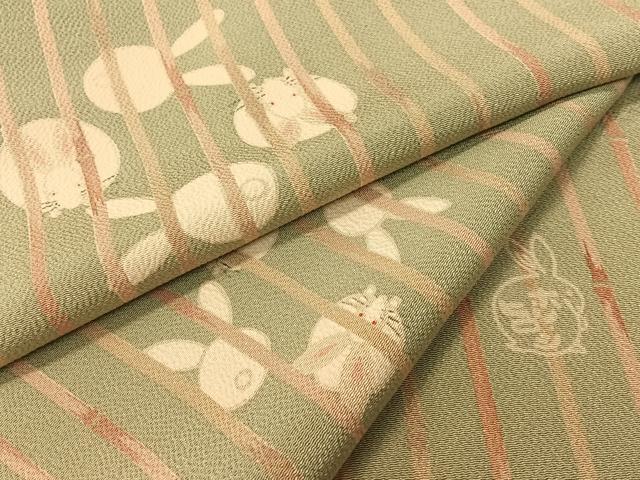 平和屋着物●人形作家・ホリヒロシ　小紋　兎　竹並び　鬼しぼ縮緬　正絹　逸品　CABD8344vp