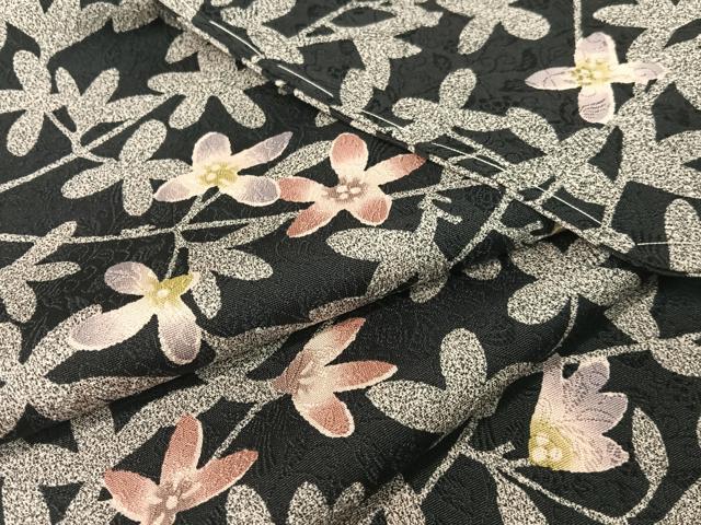 平和屋着物●上質な小紋　枝花文　黒地　ほてい屋扱い　正絹　逸品　未使用　CABD8346vp