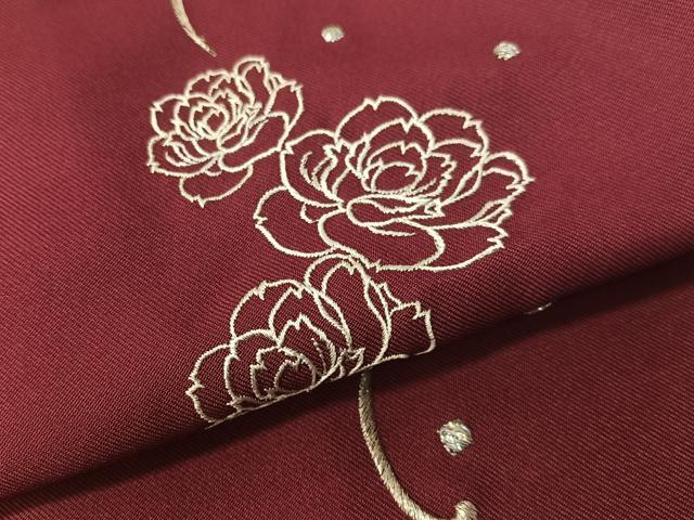 平和屋着物●女性　行燈袴　NICOLE　総刺繍　薔薇　舞蝶文　ラメ糸　洗える着物　CABD8360vp 平和屋着物○女性 行燈袴 NICOLE 総刺繍 薔薇 舞蝶文 ラメ