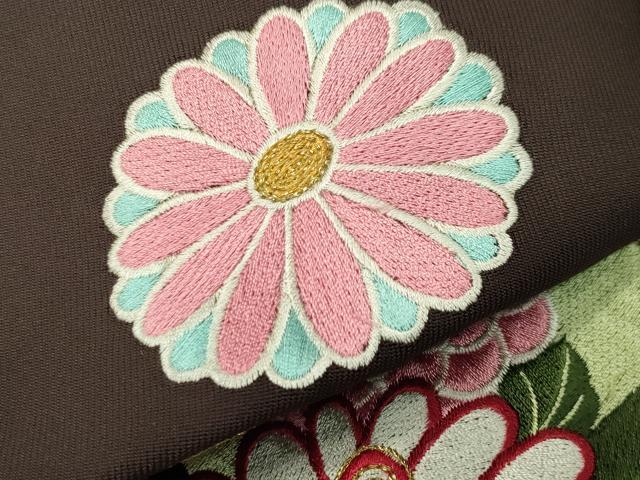 平和屋着物●女性　行灯袴　総刺繍　雪輪花文　金糸　洗える着物　CABD8801gh