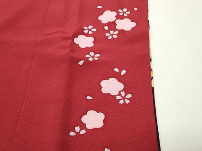 平和屋着物●豪華振袖　駒刺繍　舞桜花文　暈し染め　金彩　金通し地　正絹　逸品　CABD8822gh