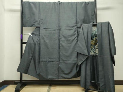 平和屋着物●男性　本場大島紬　アンサンブル　100亀甲　総詰め　正絹　逸品　CABD8831gh
