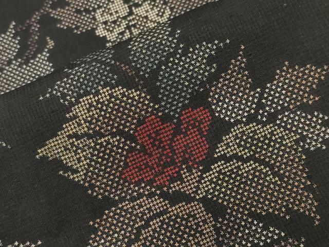 平和屋着物●本場大島紬　7マルキ　草花文　正絹　逸品　CABD8840gh