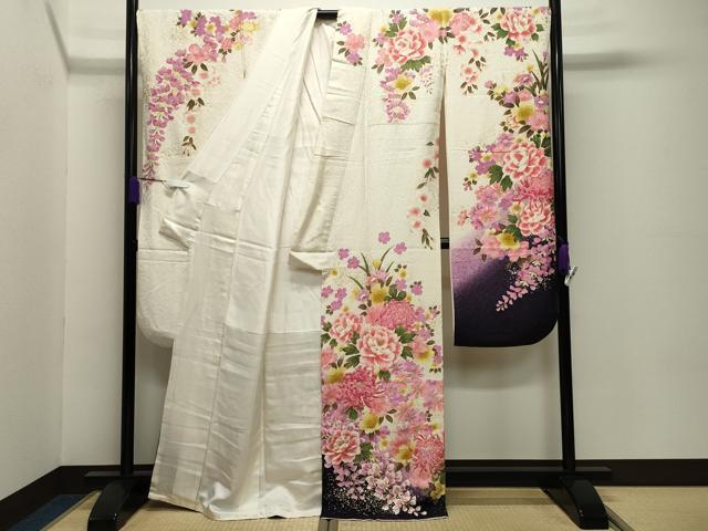 平和屋着物●豪華振袖　刺繍　舞花文　暈し染め　金銀彩　銀通し地　正絹　逸品　CABD8876gh