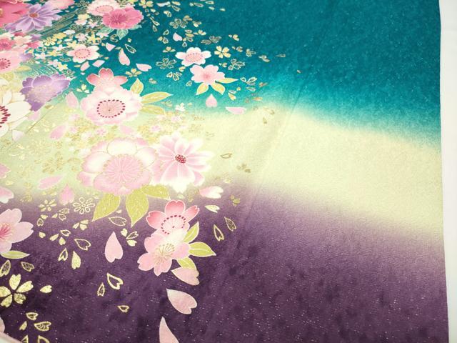平和屋着物●豪華振袖　刺繍　舞花文　暈し染め　金彩　銀通し地　正絹　逸品　CABD8877gh