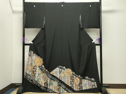 平和屋着物●豪華黒留袖　駒刺繍　鳳凰花唐草文　金彩　正絹　逸品　CABD8887gh