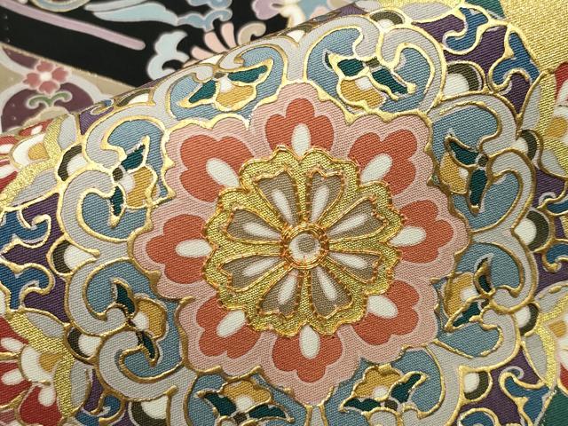 平和屋着物●豪華黒留袖　駒刺繍　鳳凰花唐草文　金彩　正絹　逸品　CABD8887gh