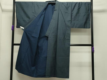 平和屋着物●男性　本場大島紬　アンサンブル・長襦袢セット　100亀甲　総詰め　正絹　逸品　CABD8902gh