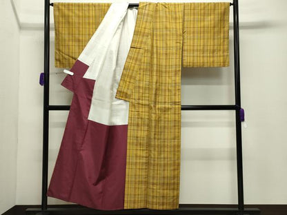 平和屋着物●無形文化財　本場黄八丈　近藤傳　草木染　手織　紬　格子柄　正絹　逸品　CABD8917gh