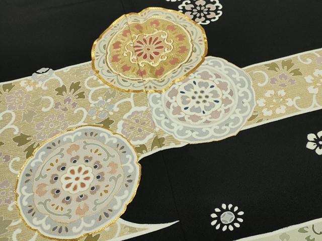 平和屋着物●豪華黒留袖　作家物　駒刺繍　正倉院花唐草文　金彩　ほてい屋扱い　正絹　逸品　CABD8947gh