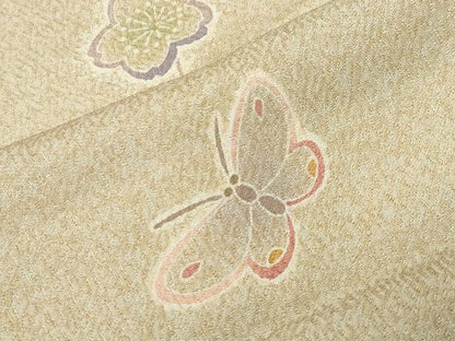 平和屋着物●訪問着　作家物　駒刺繍　舞蝶花文　暈し染め　金彩　正絹　逸品　CABD8952gh