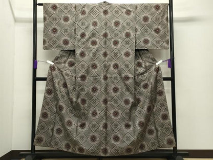 平和屋着物●本場大島紬　龍郷絣　正絹　逸品　CABD8959gh
