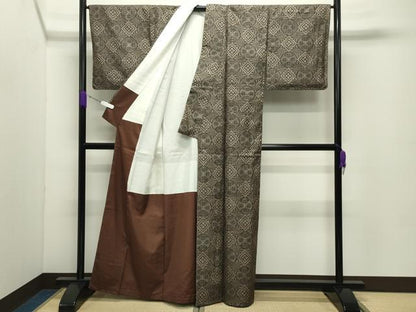平和屋着物●本場大島紬　割り込み絣　菱吉祥丸文　正絹　逸品　未使用　CABD8960gh