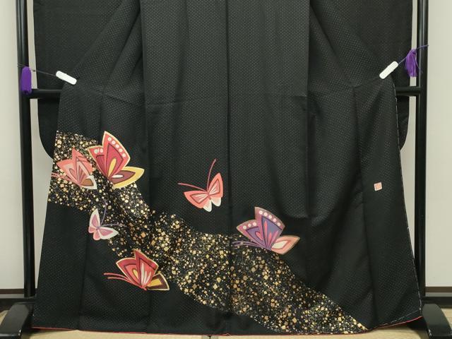 平和屋着物●豪華振袖　作家物　舞蝶文　黒地　金彩　銀通し地　正絹　逸品　CABD8974gh