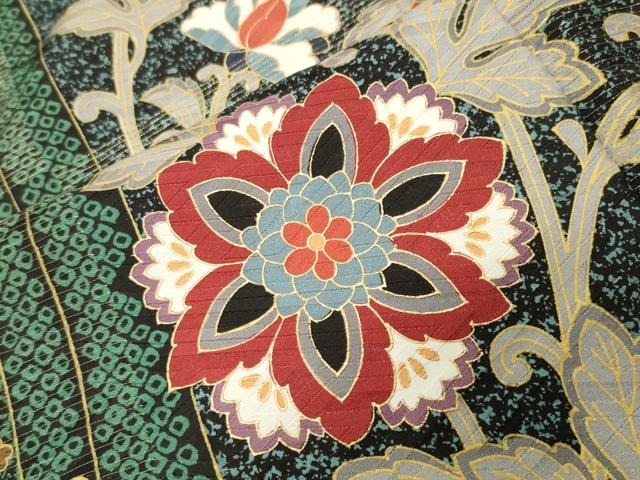 平和屋着物●英王室献上友禅作家　木下勝功　振袖　駒刺繍　鳳凰更紗花唐草文　金彩　金通し地　正絹　逸品　CABD8984gh