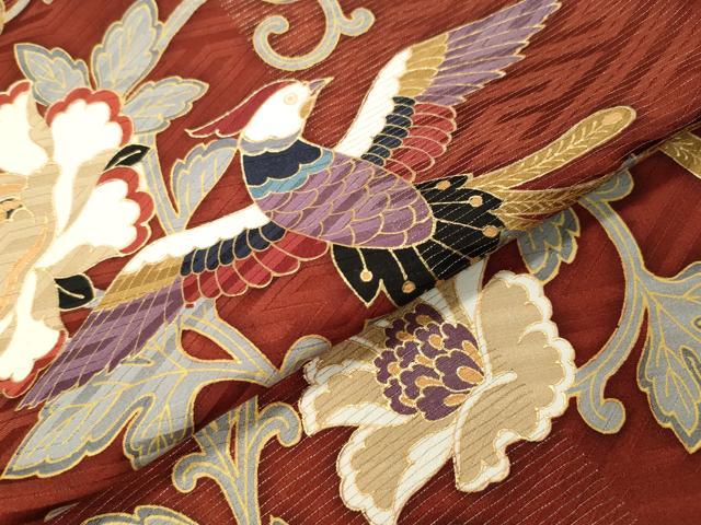 平和屋着物●英王室献上友禅作家　木下勝功　振袖　駒刺繍　鳳凰更紗花唐草文　金彩　金通し地　正絹　逸品　CABD8984gh