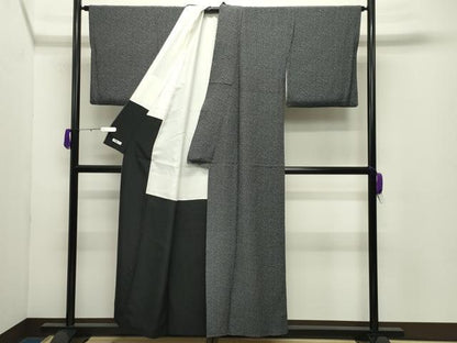 平和屋着物●重要無形文化財　人間国宝　中村勇二郎　小紋　心　黒地　正絹　逸品　CABD8998gh