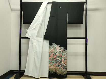 平和屋着物●豪華黒留袖　友禅　作家物　群鶴松竹梅文　暈し染め　正絹　逸品　CABD9014gh