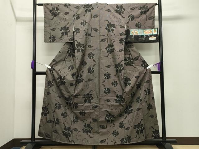 平和屋着物●白泥染の第一人者・絣の魔術師　恵積五郎　本場大島紬　夏の唐草　恵大島織物謹製　証紙付き　正絹　逸品　未使用　CABD9016gh