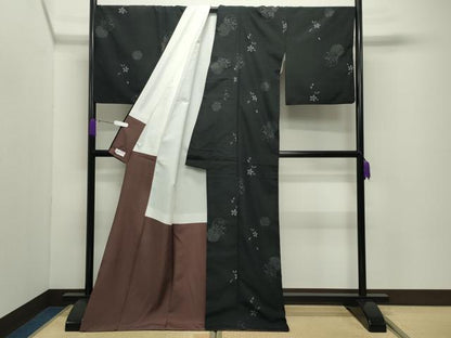 平和屋着物●結城紬　奥順　はたおり娘　80亀甲　飛び亀甲柄　雪輪重ね舞桜文　やまと誂製　証紙付き　ロング丈　正絹　逸品　CABD9025gh