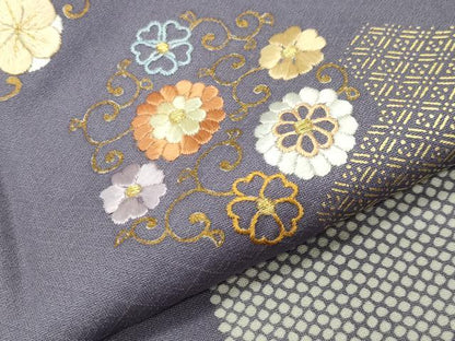 平和屋着物●創業460年・千總　訪問着　刺繍　亀甲花唐草文　金彩　西武百貨店扱い　正絹　逸品　CABD9026gh